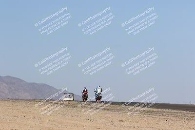 media/Apr-10-2022-SoCal Trackdays (Sun) [[f104b12566]]/Speed Shots Back Straight (930am)/